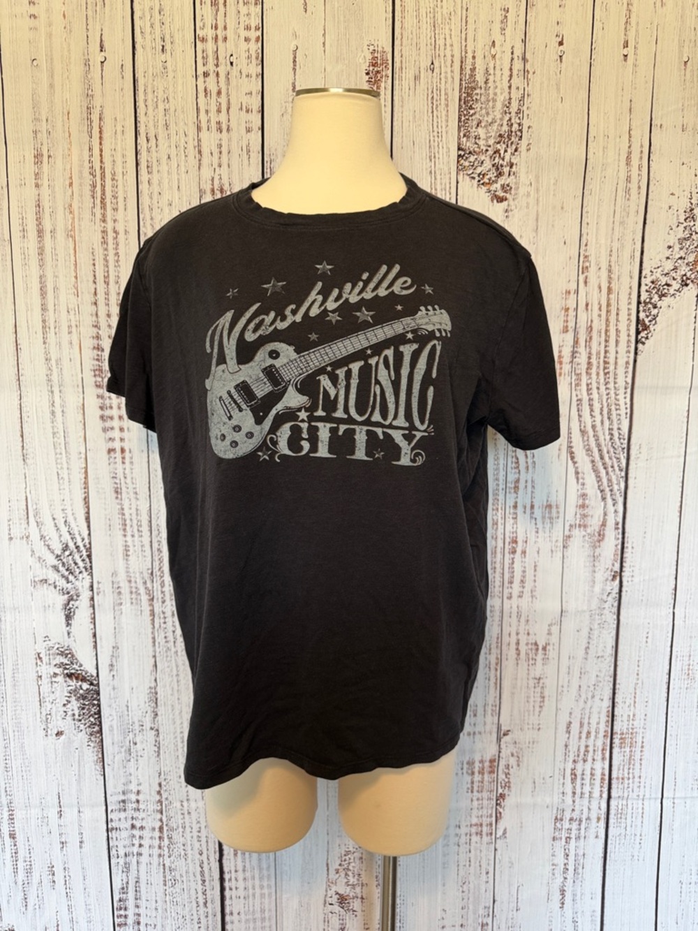 Maurices Black Tee with Gray Nashville Music City Guitar Graphic‎
